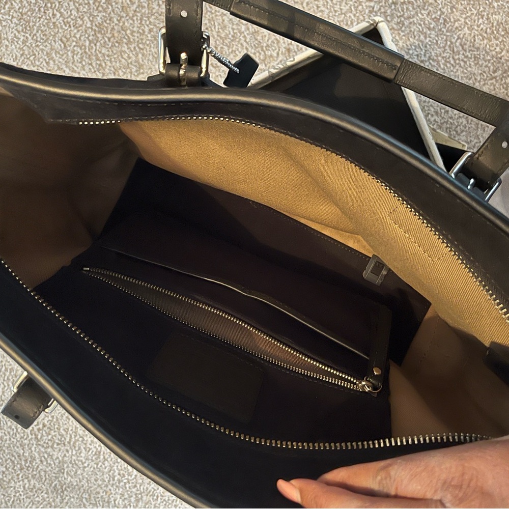 Coach Tote Bag in Black - Picture 4 of 5